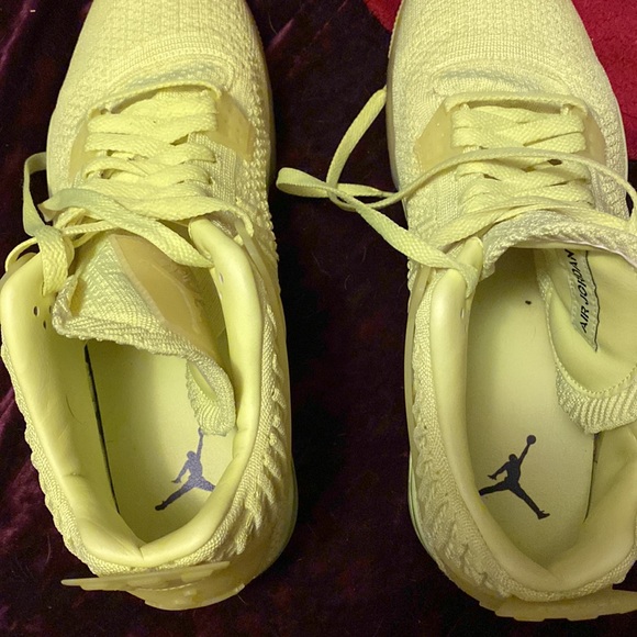 Air Jordan Flyknit 4s “Volt” - Picture 2 of 5